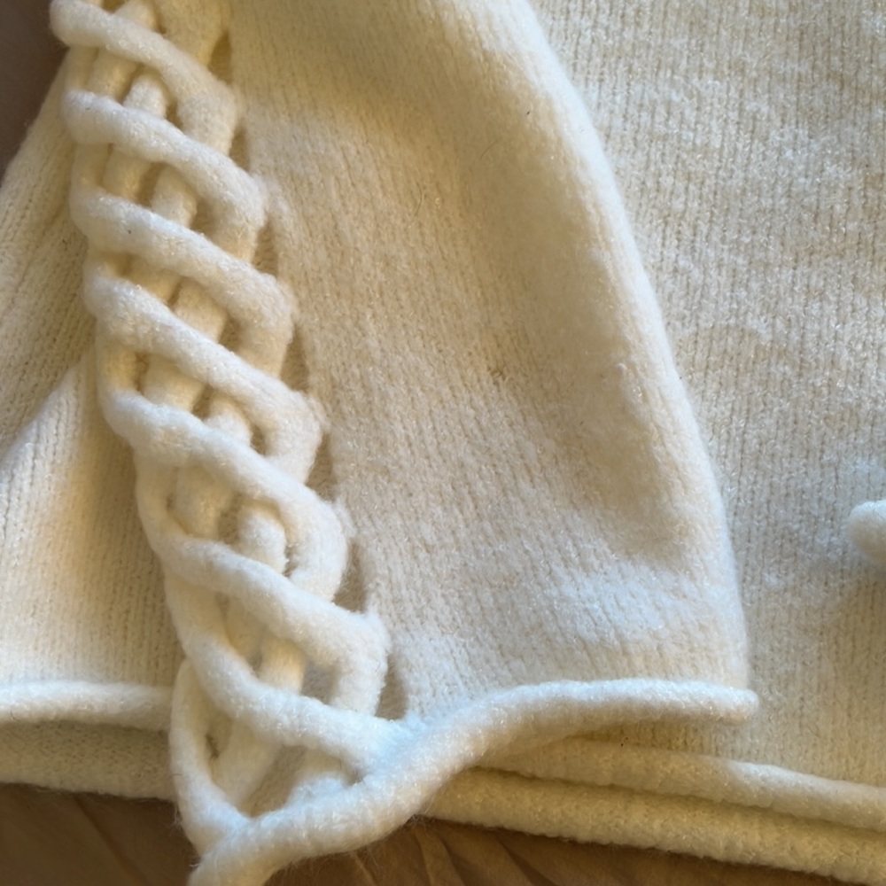 Zara Chunky Sweater with Lattice Sleeves - Picture 10 of 10